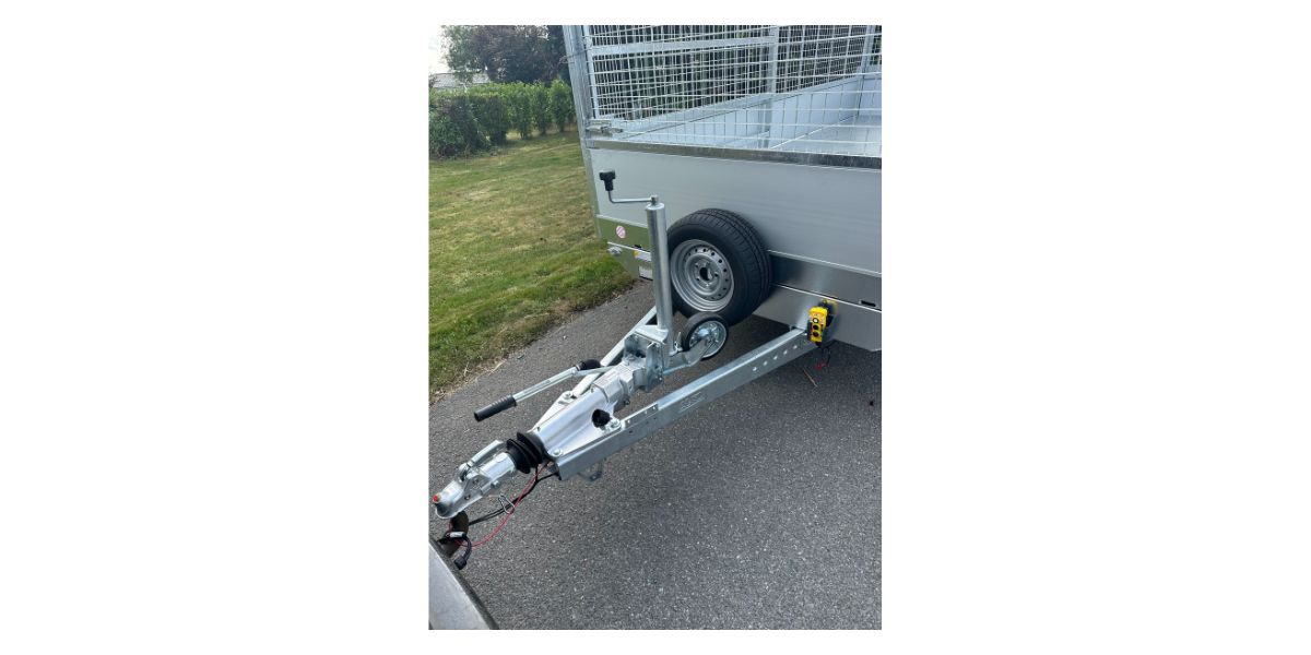 Benne basculante - Détail timon