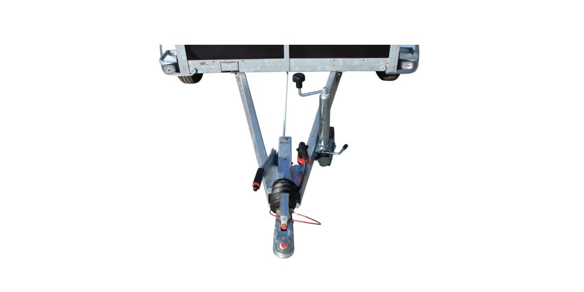 Remorque double essieux freinée - Détail timon